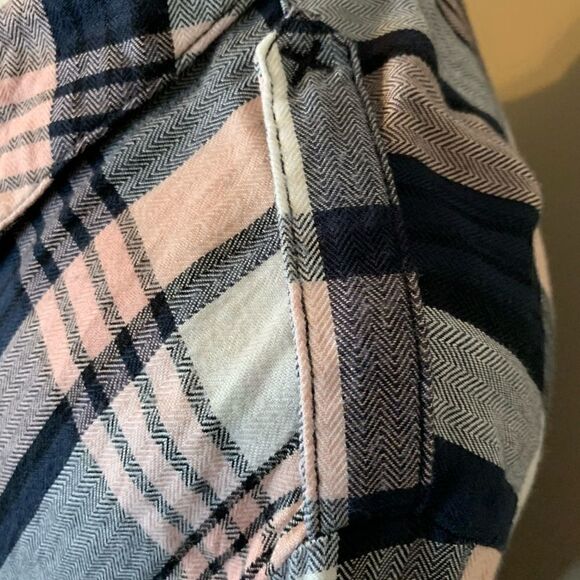 LIKE NEW SANCTUARY BOYFRIEND SHIRT - Picture 7 of 8